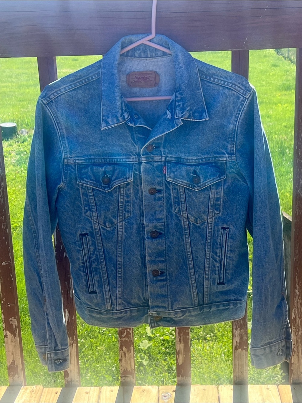 Vintage Levi's Men's Blue Denim Trucker Jacket
